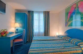 Hotel Croix De Malte Paris