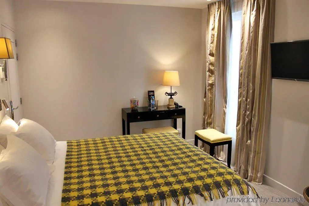 Croix De Malte Hotel 2*